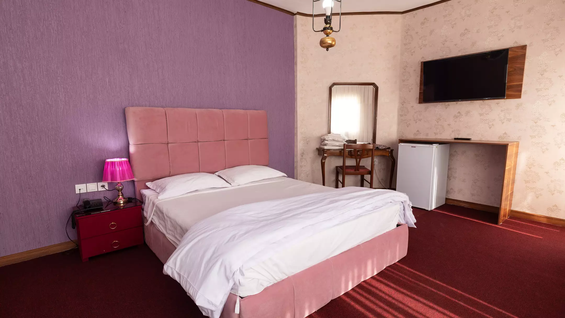 Alibaba https://cdn.alibaba.ir/ostorage/hotel-accommodation-images/674abf8e10d0d5745be3d1e8_هتل دریا - اتاق سه تخته دبل سینگل (1).webp